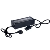 Зарядное устройство Rutrike Gelbert для свинцовых аккумуляторов 60V80A/Н (12A)